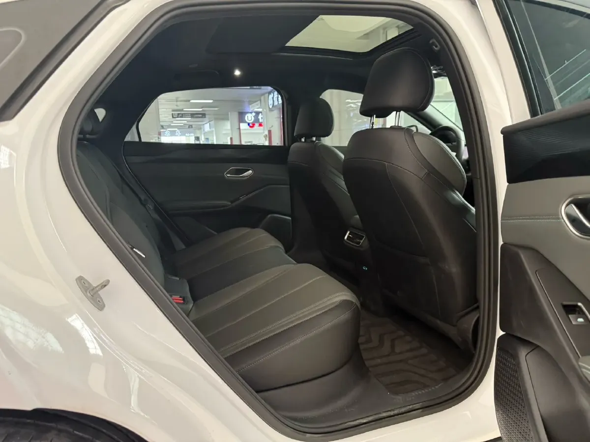 2025 BYD QinL BEV,autocango,china used car exporter,china ev exporter,chinese used car exporter,chinese used ev exporter