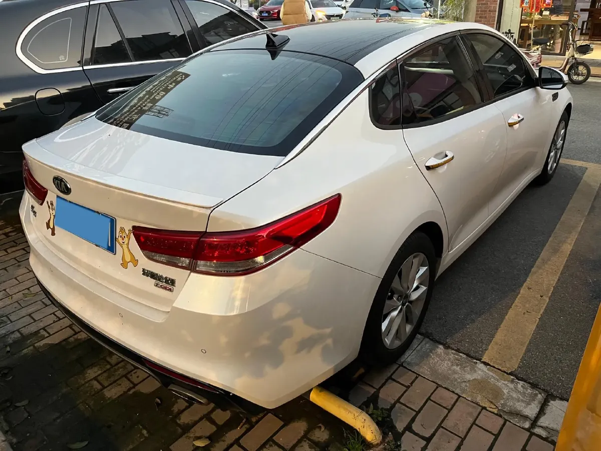 2016 Kia K5 1.6T 180HP L4 7DCT,autocango,china used car exporter,china ev exporter,chinese used car exporter,chinese used ev exporter