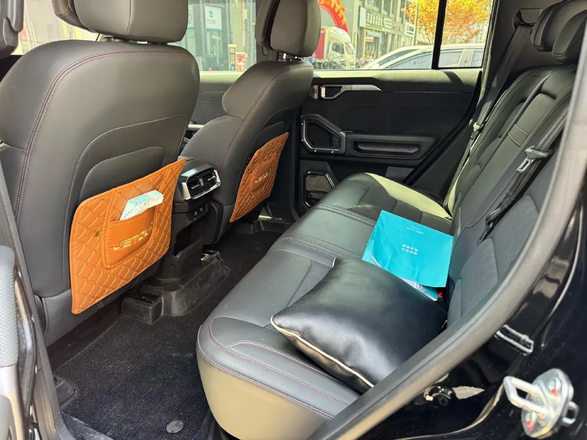 2023 Jetour Traveller 2.0T 254HP L4 8AT,autocango,china used car exporter,china ev exporter,chinese used car exporter,chinese used ev exporter