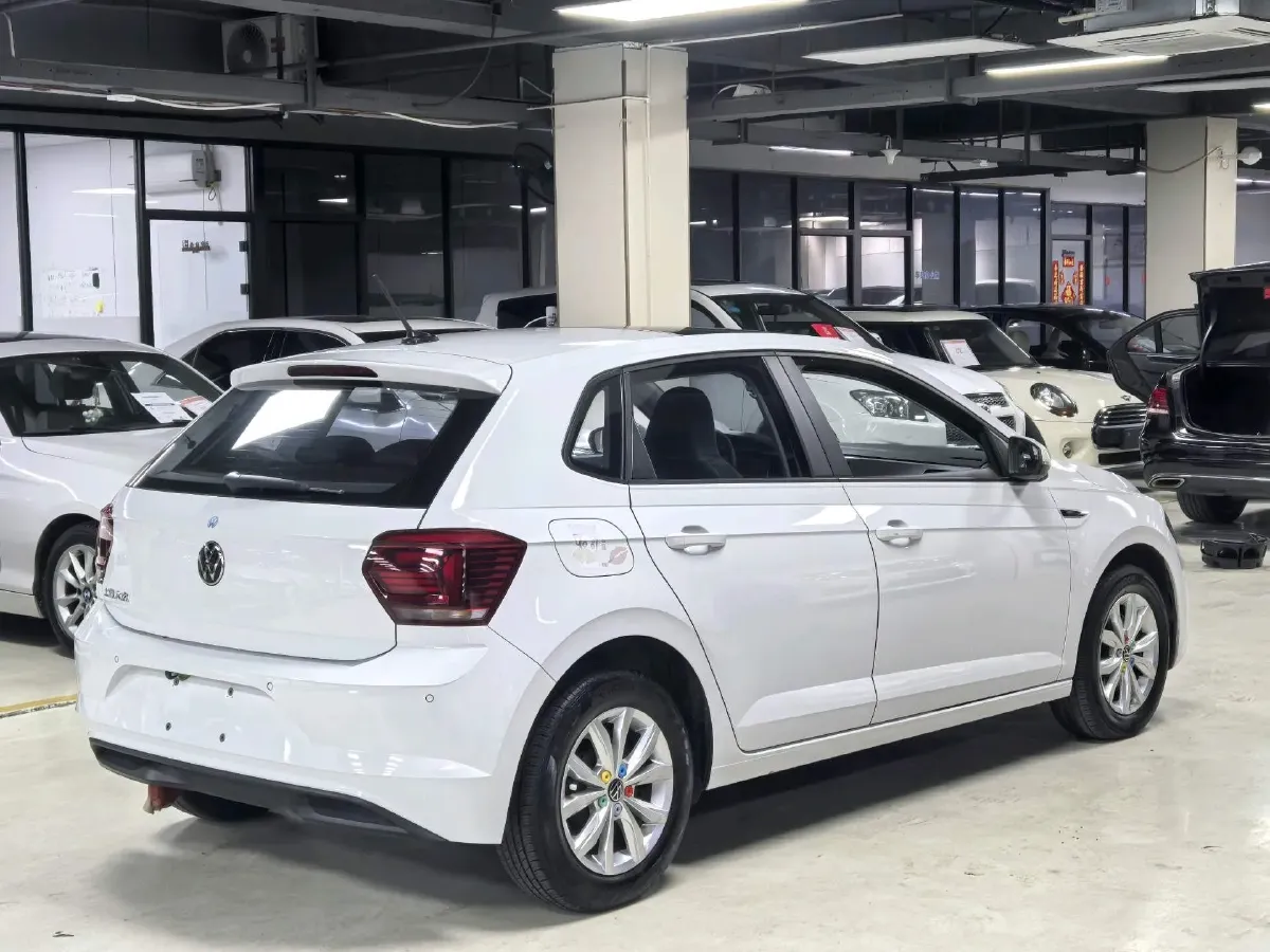 2023 Volkswagen Polo 1.5L 113HP L4 6AT,autocango,china used car exporter,china ev exporter,chinese used car exporter,chinese used ev exporter
