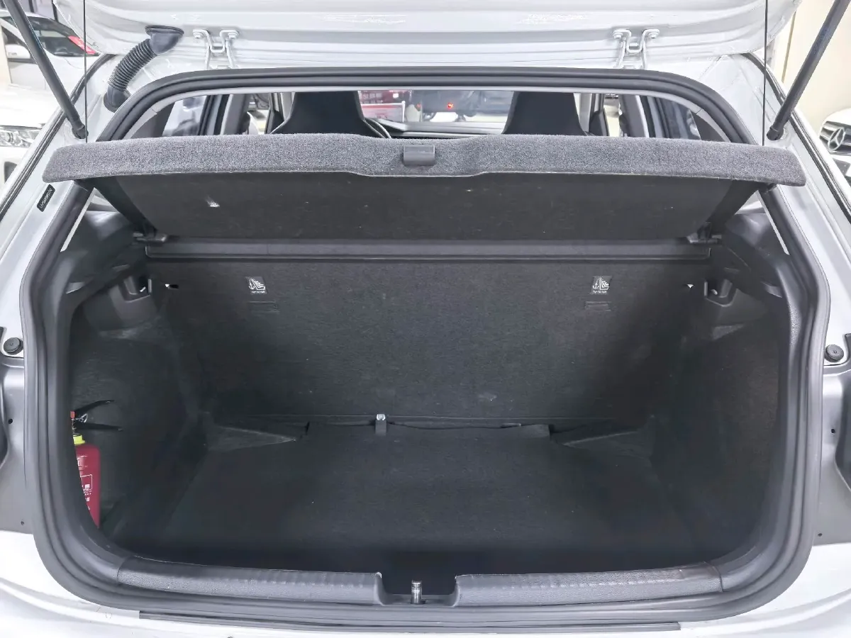 2023 Volkswagen Polo 1.5L 113HP L4 6AT,autocango,china used car exporter,china ev exporter,chinese used car exporter,chinese used ev exporter