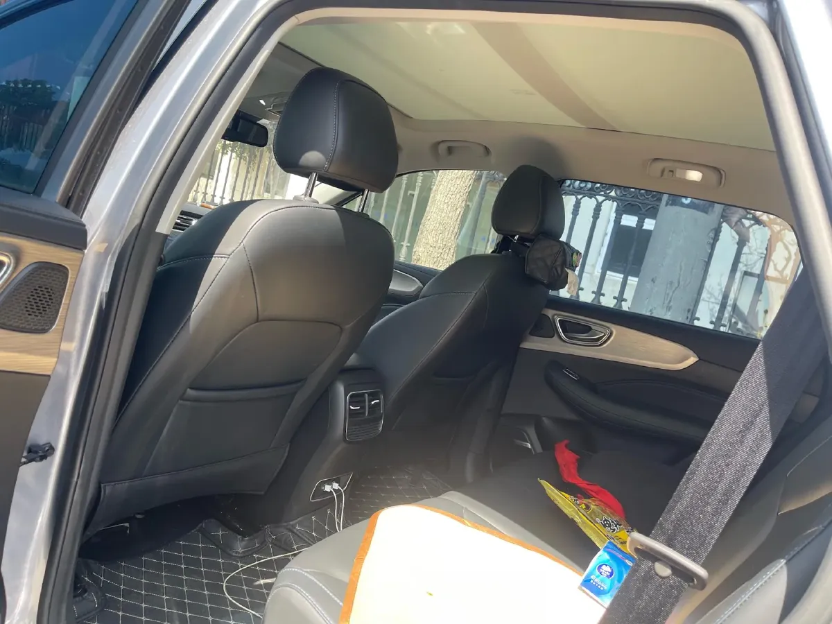 2021 Roewe RX5 1.5T 169HP L4 AMT PHEV 11.1KWH,autocango,china used car exporter,china ev exporter,chinese used car exporter,chinese used ev exporter