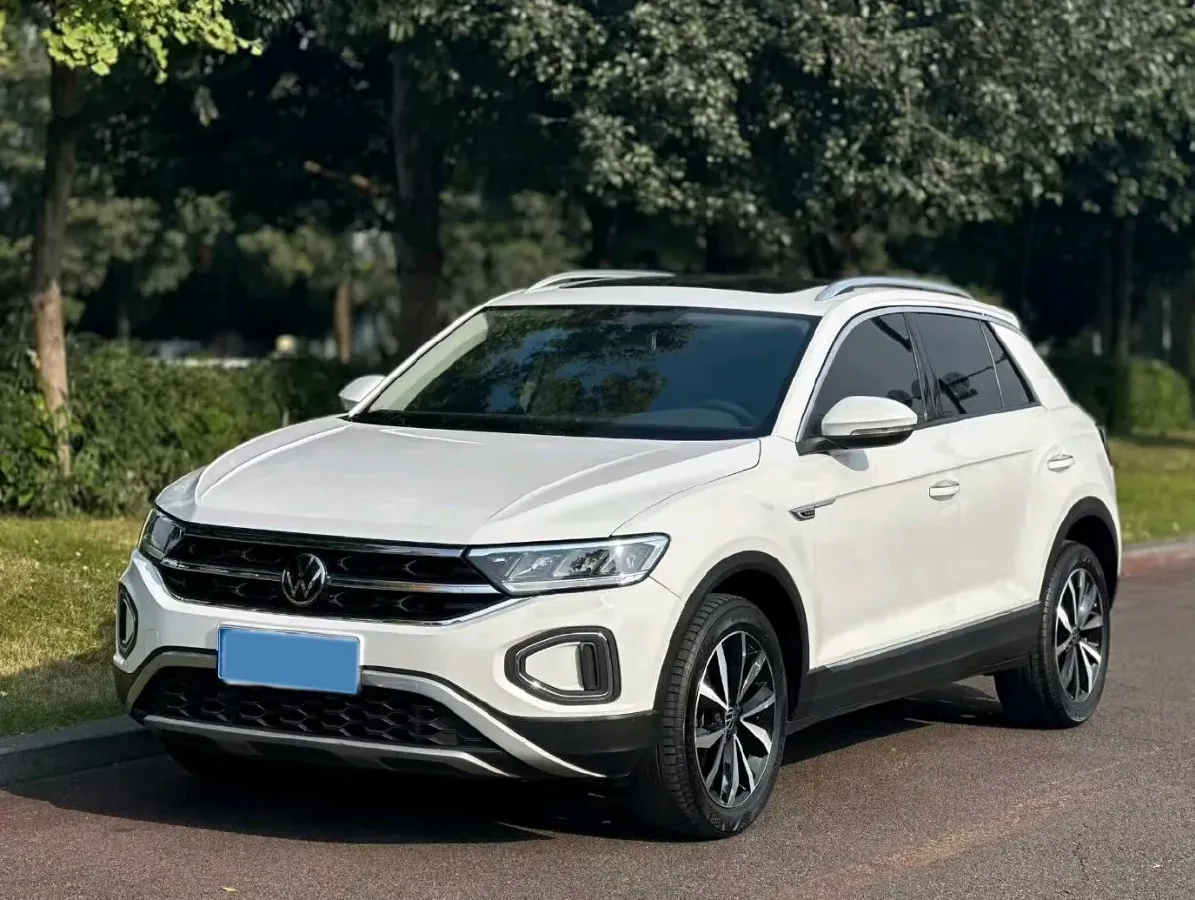 2023 Volkswagen T-Roc 1.4T 150HP L4 7DCT,autocango,china used car exporter,china ev exporter,chinese used car exporter,chinese used ev exporter