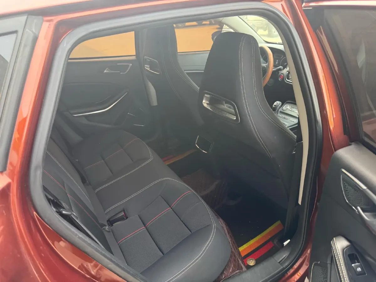 2018 Skoda Kamiq 1.5L 112HP L4 5MT,autocango,china used car exporter,china ev exporter,chinese used car exporter,chinese used ev exporter