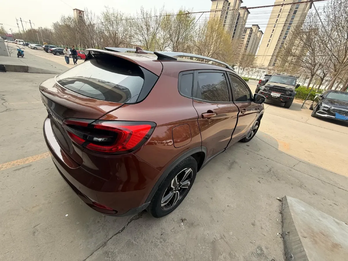 2018 Skoda Kamiq 1.5L 112HP L4 5MT,autocango,china used car exporter,china ev exporter,chinese used car exporter,chinese used ev exporter