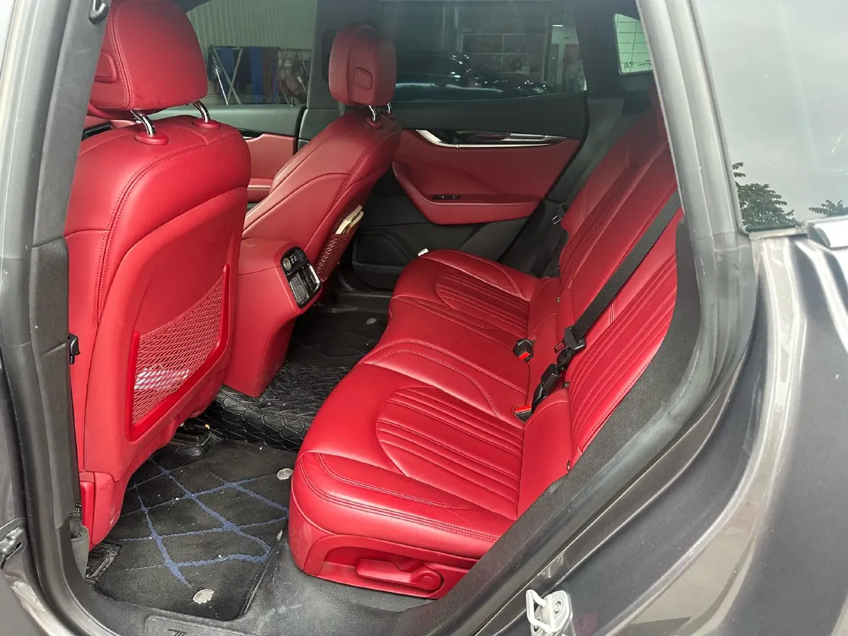 2018 Maserati Levante 3.0T 350HP V6 8AT,autocango,china used car exporter,china ev exporter,chinese used car exporter,chinese used ev exporter