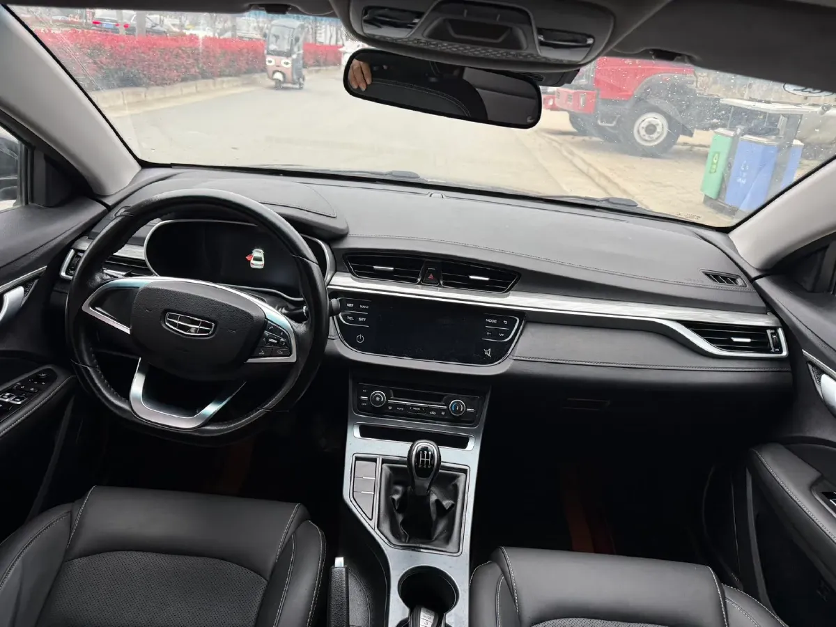 2019 Geely Emgrand 1.5L 109HP L4 5MT,autocango,china used car exporter,china ev exporter,chinese used car exporter,chinese used ev exporter