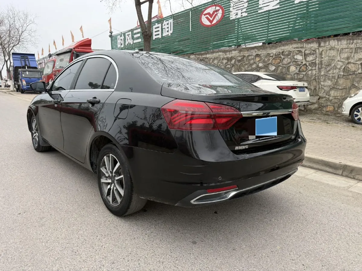 2019 Geely Emgrand 1.5L 109HP L4 5MT,autocango,china used car exporter,china ev exporter,chinese used car exporter,chinese used ev exporter