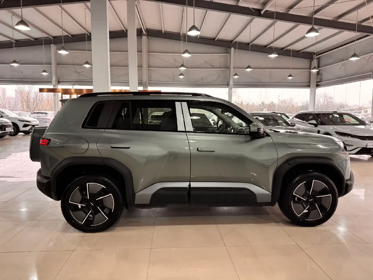 2025 FangChengBao Tai 3 BEV,autocango,china used car exporter,china ev exporter,chinese used car exporter,chinese used ev exporter