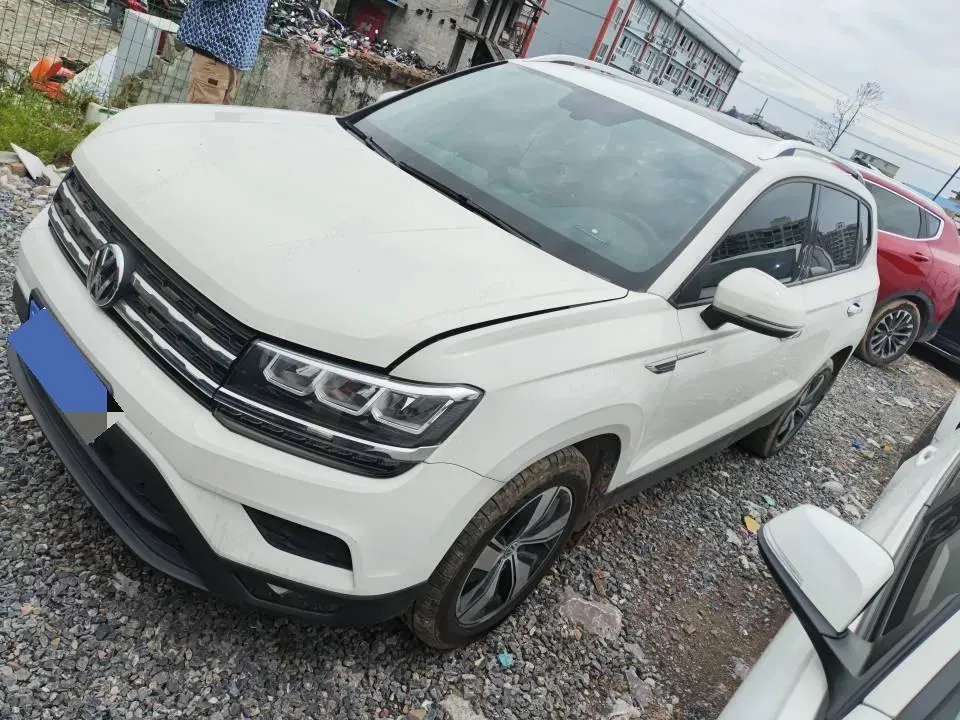 2020 Volkswagen Tharu 1.4T 150HP L4 7DCT,autocango,china used car exporter,china ev exporter,chinese used car exporter,chinese used ev exporter