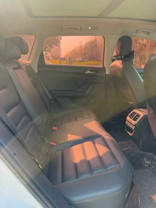 2019 MINI MINI 1.5T 102HP L3 7DCT,autocango,china used car exporter,china ev exporter,chinese used car exporter,chinese used ev exporter