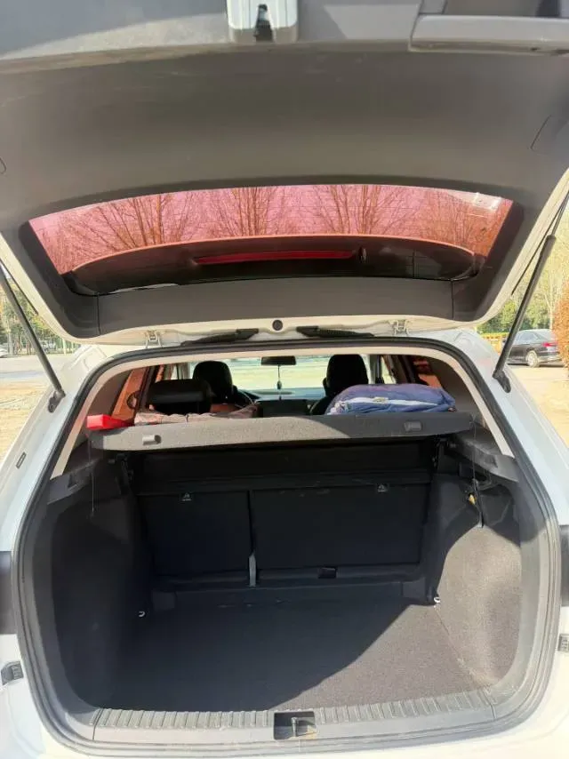 2019 MINI MINI 1.5T 102HP L3 7DCT,autocango,china used car exporter,china ev exporter,chinese used car exporter,chinese used ev exporter