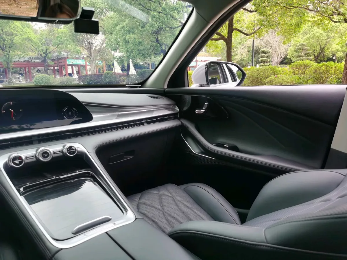 2023 Exceed RX 2.0T 261HP L4 7DCT,autocango,china used car exporter,china ev exporter,chinese used car exporter,chinese used ev exporter