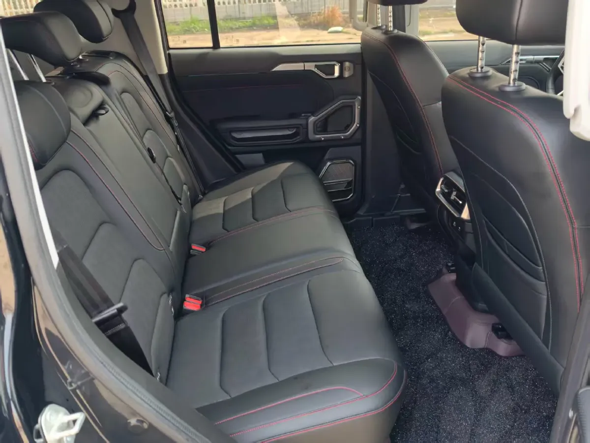 2025 Jetour Traveller 2.0T 254HP L4 7DCT,autocango,china used car exporter,china ev exporter,chinese used car exporter,chinese used ev exporter