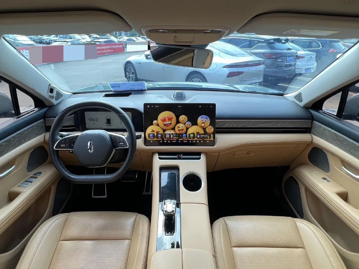 2022 JMC YuHu 7 2.0T 141HP L4 8AT,autocango,china used car exporter,china ev exporter,chinese used car exporter,chinese used ev exporter