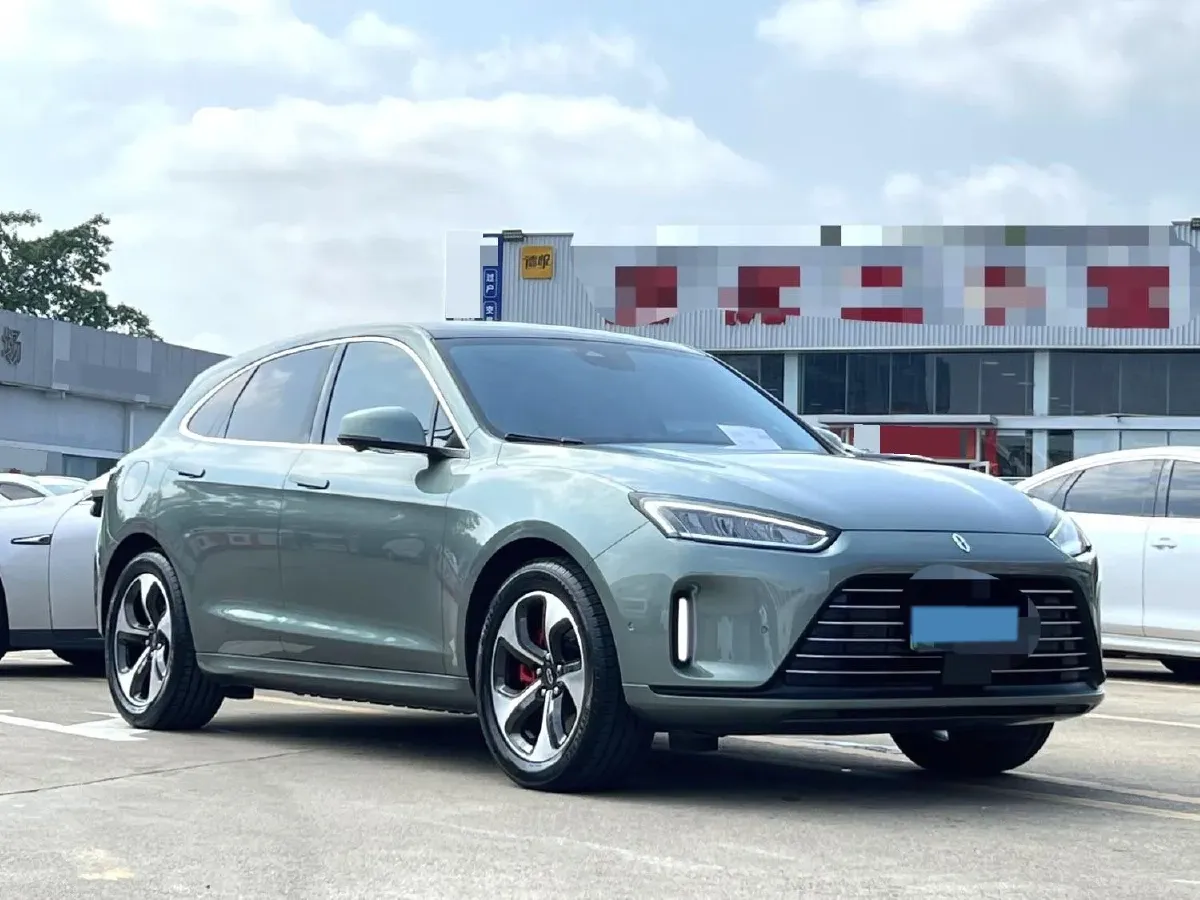 2022 JMC YuHu 7 2.0T 141HP L4 8AT,autocango,china used car exporter,china ev exporter,chinese used car exporter,chinese used ev exporter