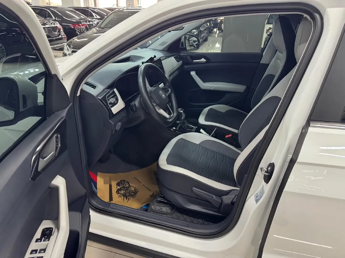 2025 Volkswagen Tharu 1.5L 110HP L4 6AT,autocango,china used car exporter,china ev exporter,chinese used car exporter,chinese used ev exporter