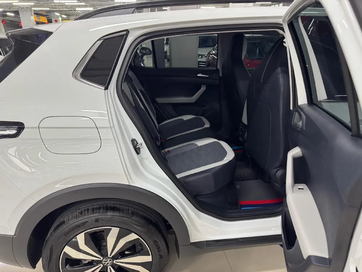 2025 Volkswagen Tharu 1.5L 110HP L4 6AT,autocango,china used car exporter,china ev exporter,chinese used car exporter,chinese used ev exporter