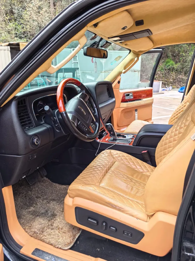 2016 Lincoln Navigator 3.5T 355HP V6 6AT,autocango,china used car exporter,china ev exporter,chinese used car exporter,chinese used ev exporter