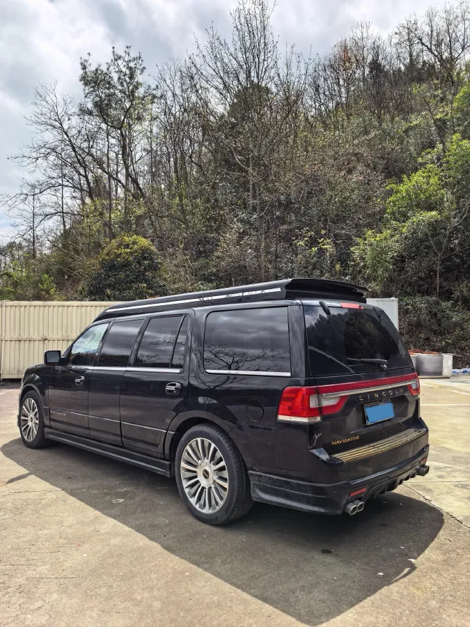 2016 Lincoln Navigator 3.5T 355HP V6 6AT,autocango,china used car exporter,china ev exporter,chinese used car exporter,chinese used ev exporter