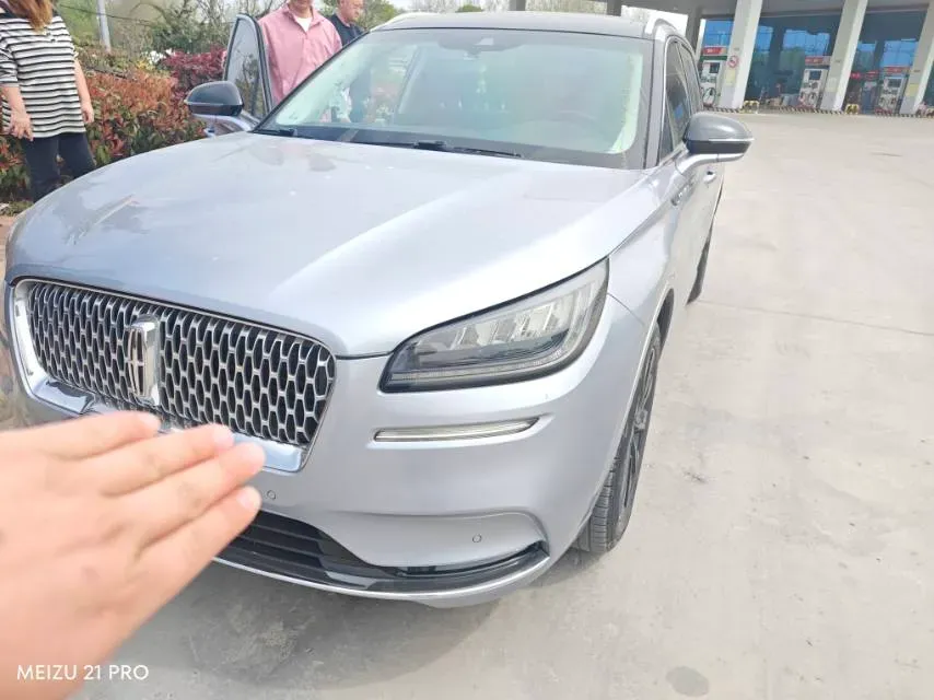 2022 Lincoln Corsair 2.0T 245HP L4 8AT,autocango,china used car exporter,china ev exporter,chinese used car exporter,chinese used ev exporter