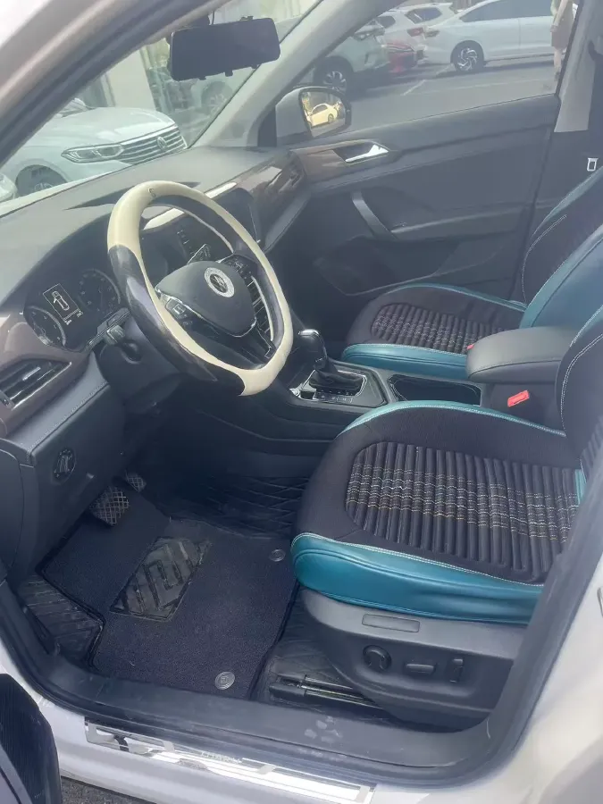 2021 Volkswagen Tharu 1.4T 150HP L4 7DCT,autocango,china used car exporter,china ev exporter,chinese used car exporter,chinese used ev exporter