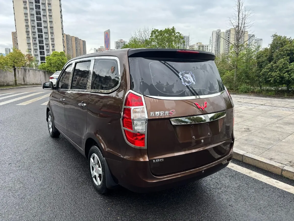 2018 WuLing HongGuang 1.2L 82HP L4 5MT,autocango,china used car exporter,china ev exporter,chinese used car exporter,chinese used ev exporter