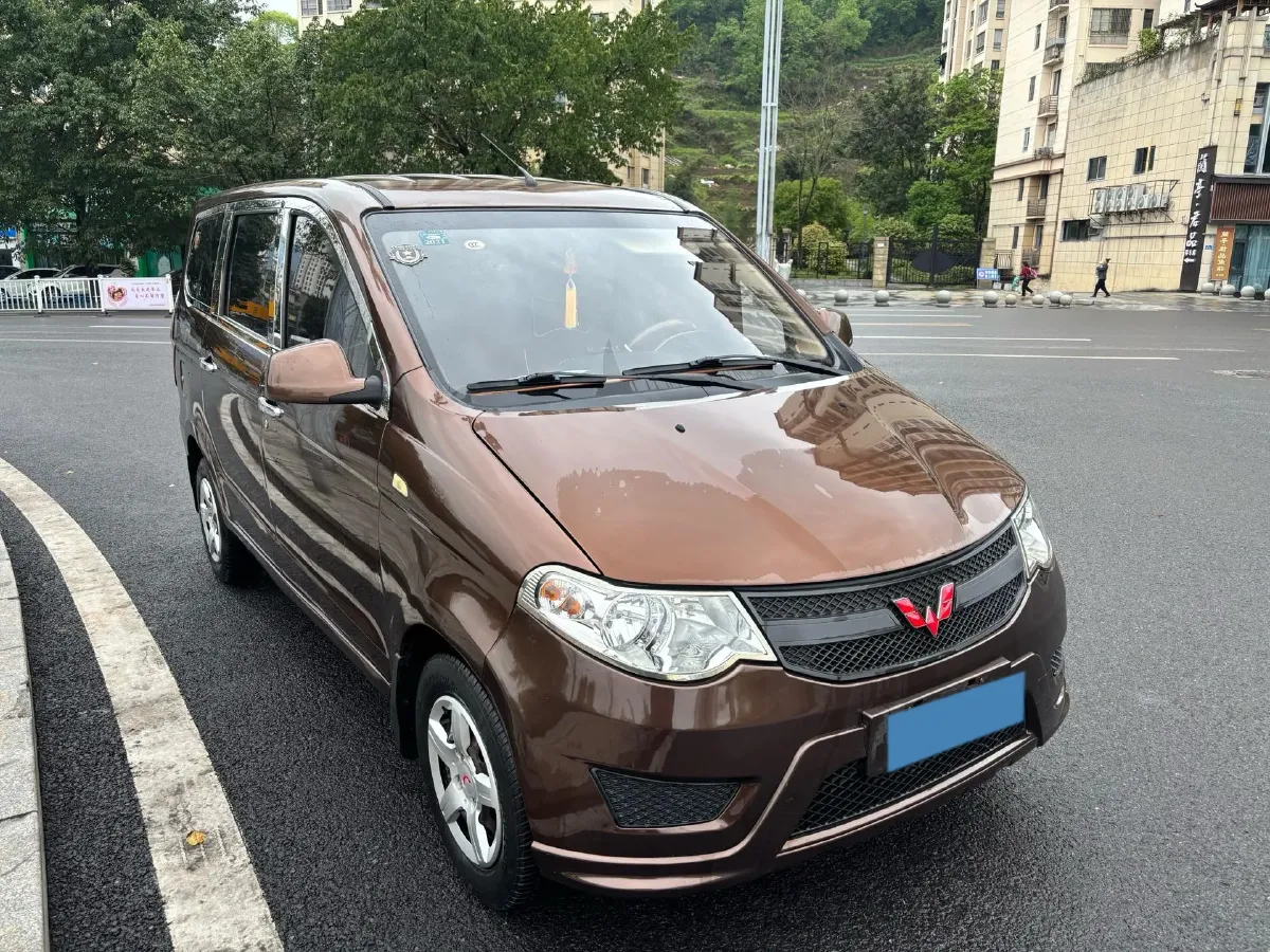 2018 WuLing HongGuang 1.2L 82HP L4 5MT,autocango,china used car exporter,china ev exporter,chinese used car exporter,chinese used ev exporter