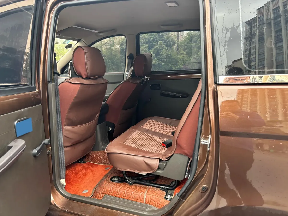 2018 WuLing HongGuang 1.2L 82HP L4 5MT,autocango,china used car exporter,china ev exporter,chinese used car exporter,chinese used ev exporter