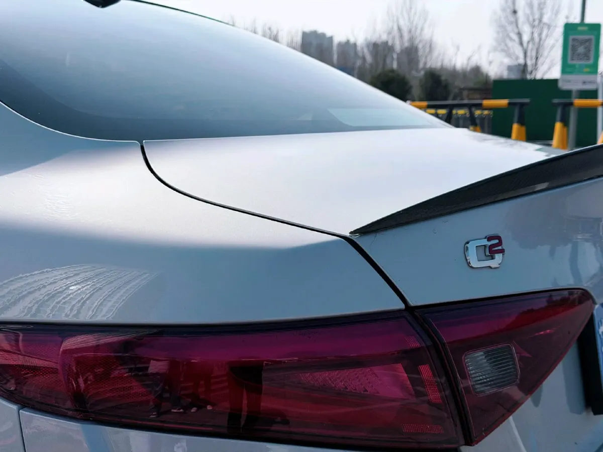 2021 Alfa Romeo Giulia 2.0T 280HP L4 8AT,autocango,china used car exporter,china ev exporter,chinese used car exporter,chinese used ev exporter