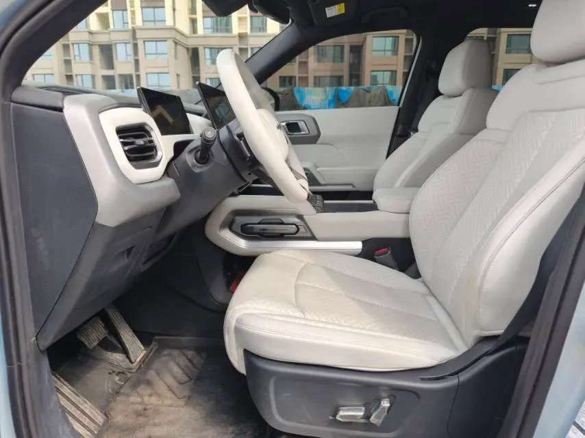 2025 FangChengBao Tai 3 BEV,autocango,china used car exporter,china ev exporter,chinese used car exporter,chinese used ev exporter