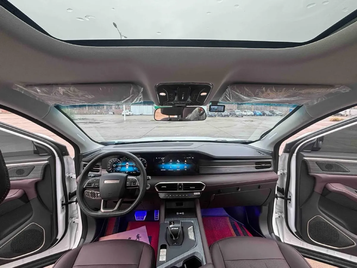 2024 Jetour X90 Plus 1.6T 197HP L4 7DCT,autocango,china used car exporter,china ev exporter,chinese used car exporter,chinese used ev exporter