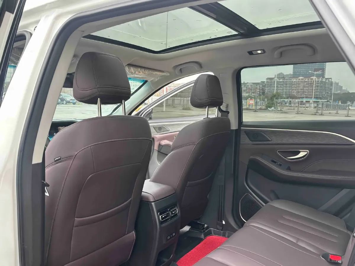 2024 Jetour X90 Plus 1.6T 197HP L4 7DCT,autocango,china used car exporter,china ev exporter,chinese used car exporter,chinese used ev exporter