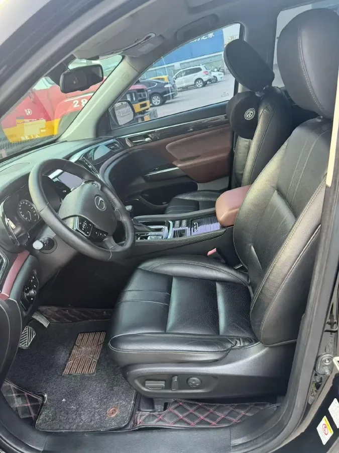 2017 GAC Trumpchi GS8 2.0T 201HP L4 6AT,autocango,china used car exporter,china ev exporter,chinese used car exporter,chinese used ev exporter