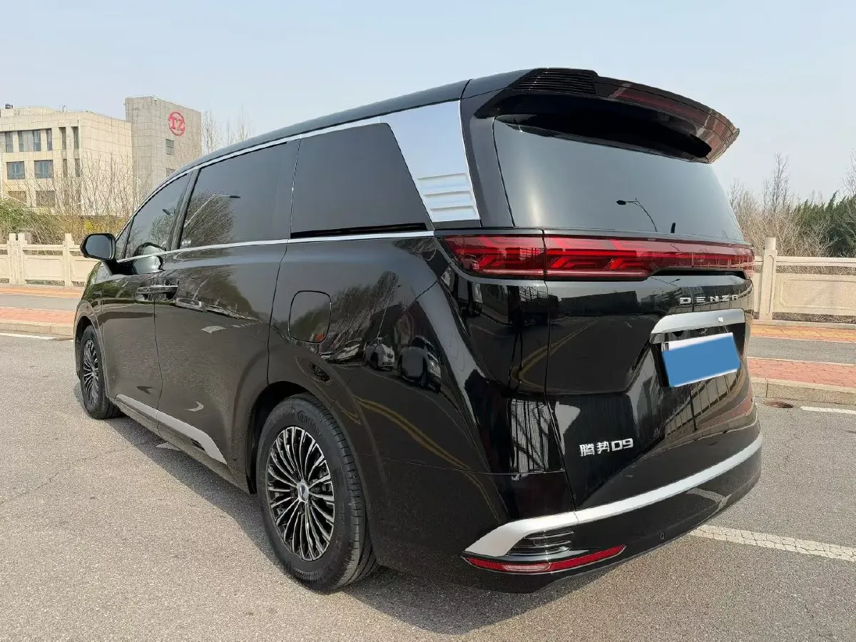 2024 Denza D9 1.5T 139HP L4 E-CVT PHEV 40KWH,autocango,china used car exporter,china ev exporter,chinese used car exporter,chinese used ev exporter