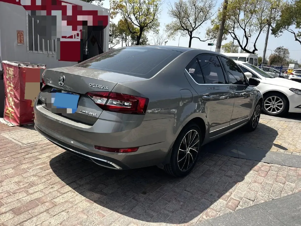 2018 Skoda Octavia 1.4T 150HP L4 7DCT,autocango,china used car exporter,china ev exporter,chinese used car exporter,chinese used ev exporter