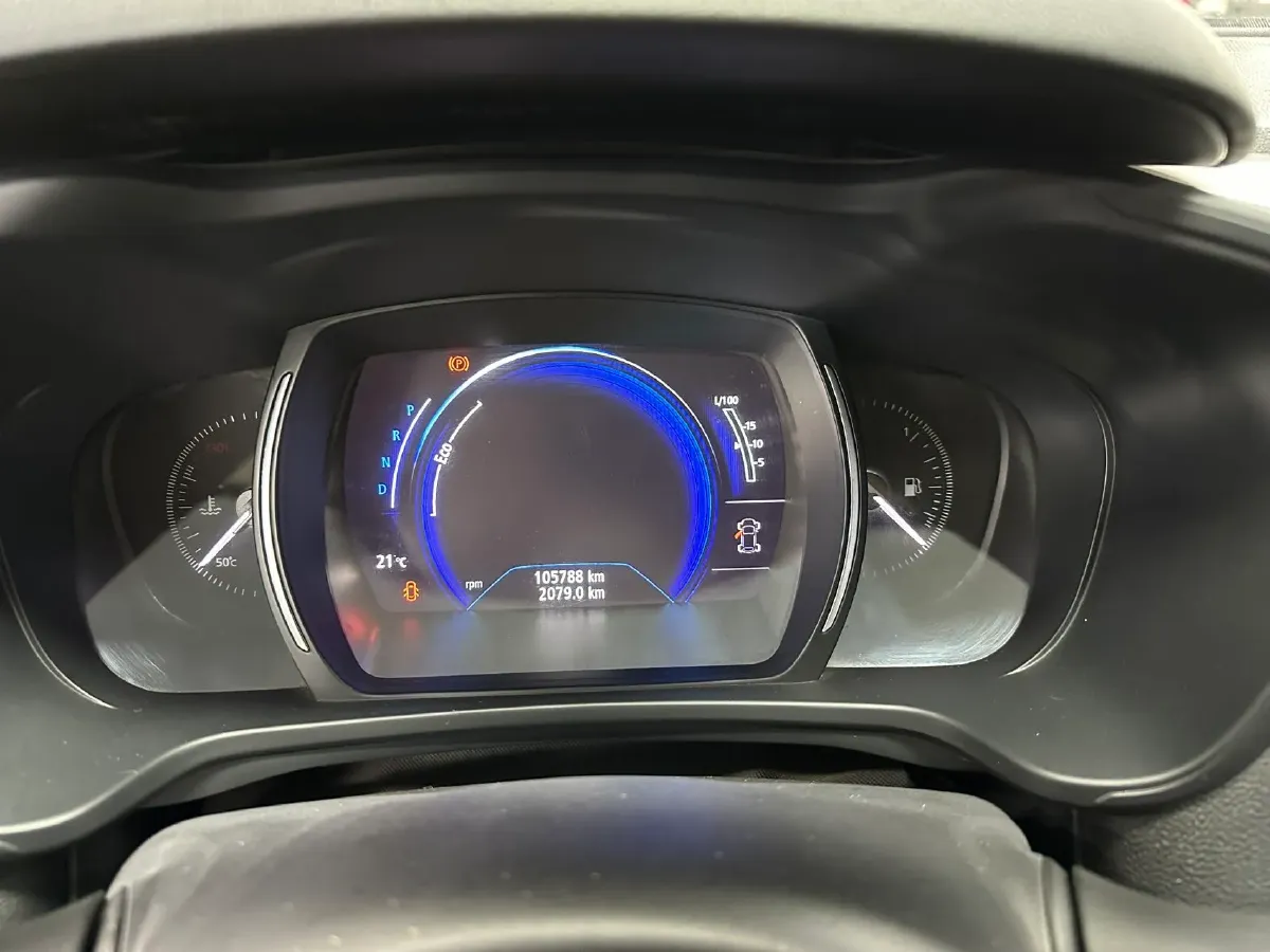 2017 Renault Kadjar 2.0L 150HP L4 CVT,autocango,china used car exporter,china ev exporter,chinese used car exporter,chinese used ev exporter