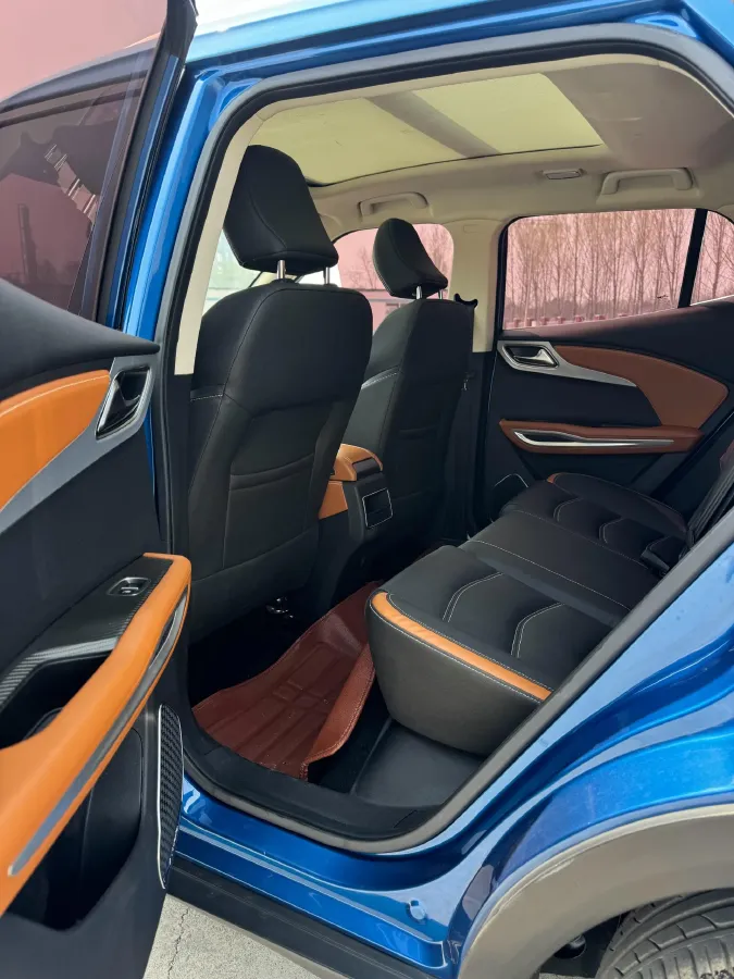 2018 Zotye T300 1.5L 112HP L4 CVT,autocango,china used car exporter,china ev exporter,chinese used car exporter,chinese used ev exporter