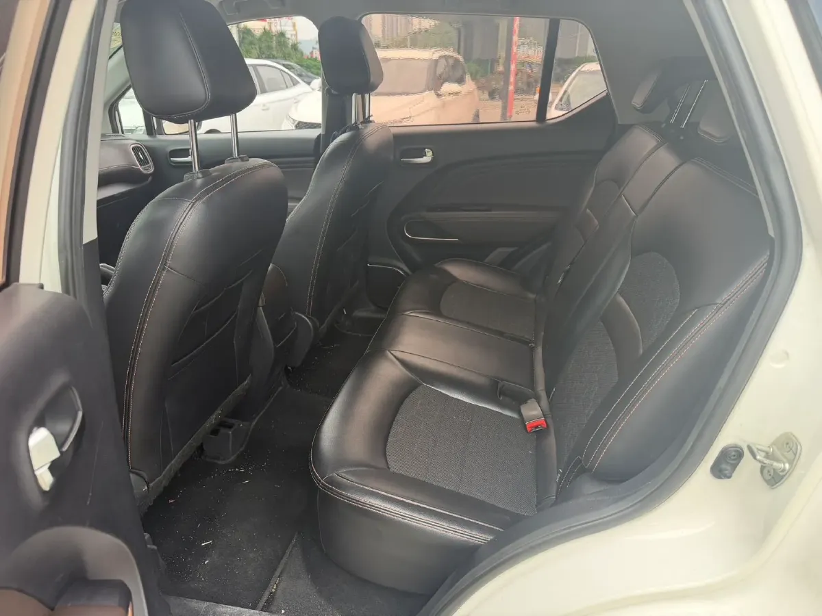 2017 GAC Trumpchi GS3 1.5L 114HP L4 6AT,autocango,china used car exporter,china ev exporter,chinese used car exporter,chinese used ev exporter