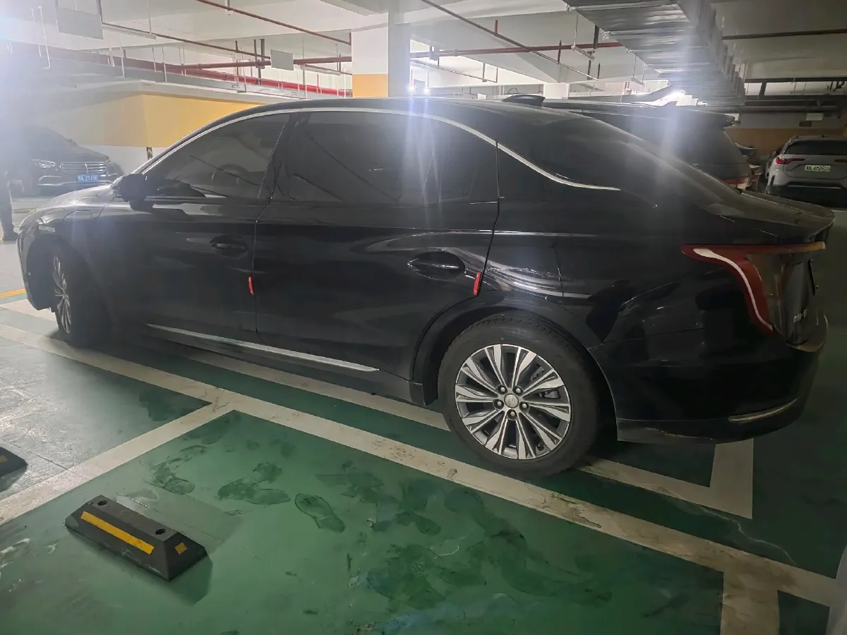 2024 HongQi E-QM5 BEV 60KWH,autocango,china used car exporter,china ev exporter,chinese used car exporter,chinese used ev exporter