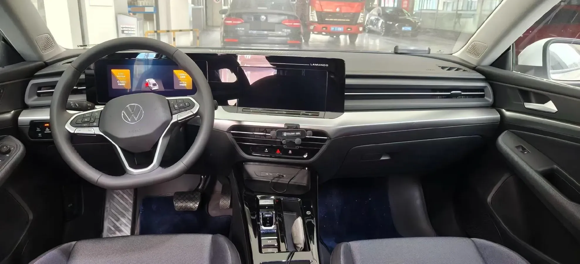 2024 Volkswagen Lamando 1.4T 150HP L4 7DCT,autocango,china used car exporter,china ev exporter,chinese used car exporter,chinese used ev exporter