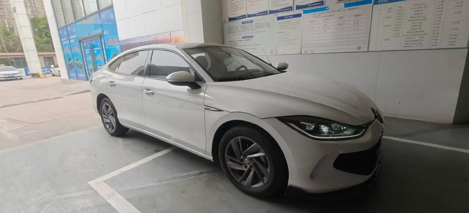 2024 Volkswagen Lamando 1.4T 150HP L4 7DCT,autocango,china used car exporter,china ev exporter,chinese used car exporter,chinese used ev exporter