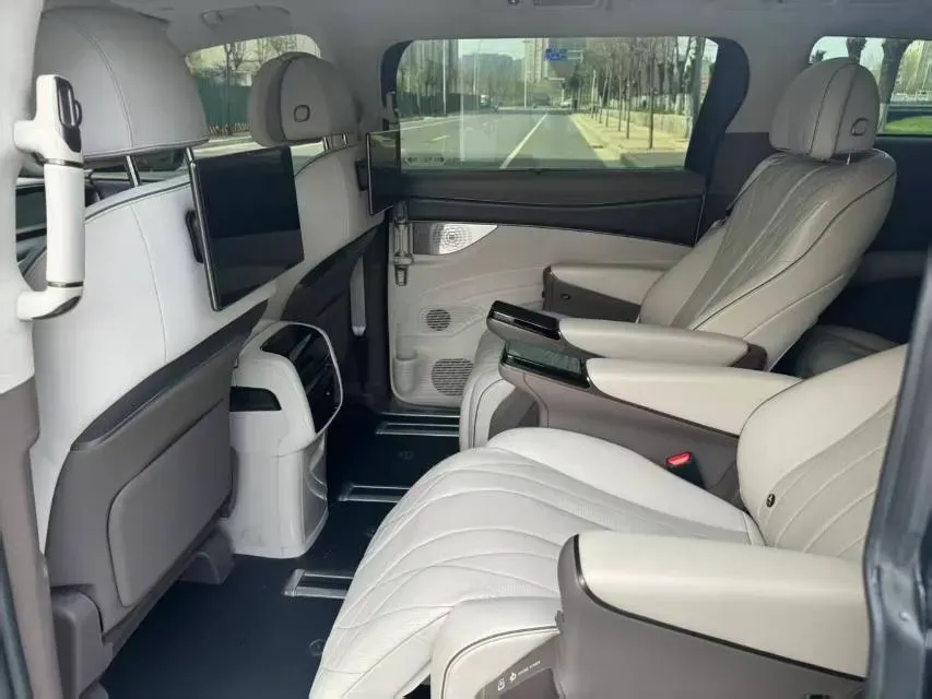 2022 HongQi HS7 3.0T 337HP V6 8AT,autocango,china used car exporter,china ev exporter,chinese used car exporter,chinese used ev exporter