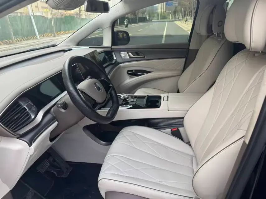 2022 HongQi HS7 3.0T 337HP V6 8AT,autocango,china used car exporter,china ev exporter,chinese used car exporter,chinese used ev exporter