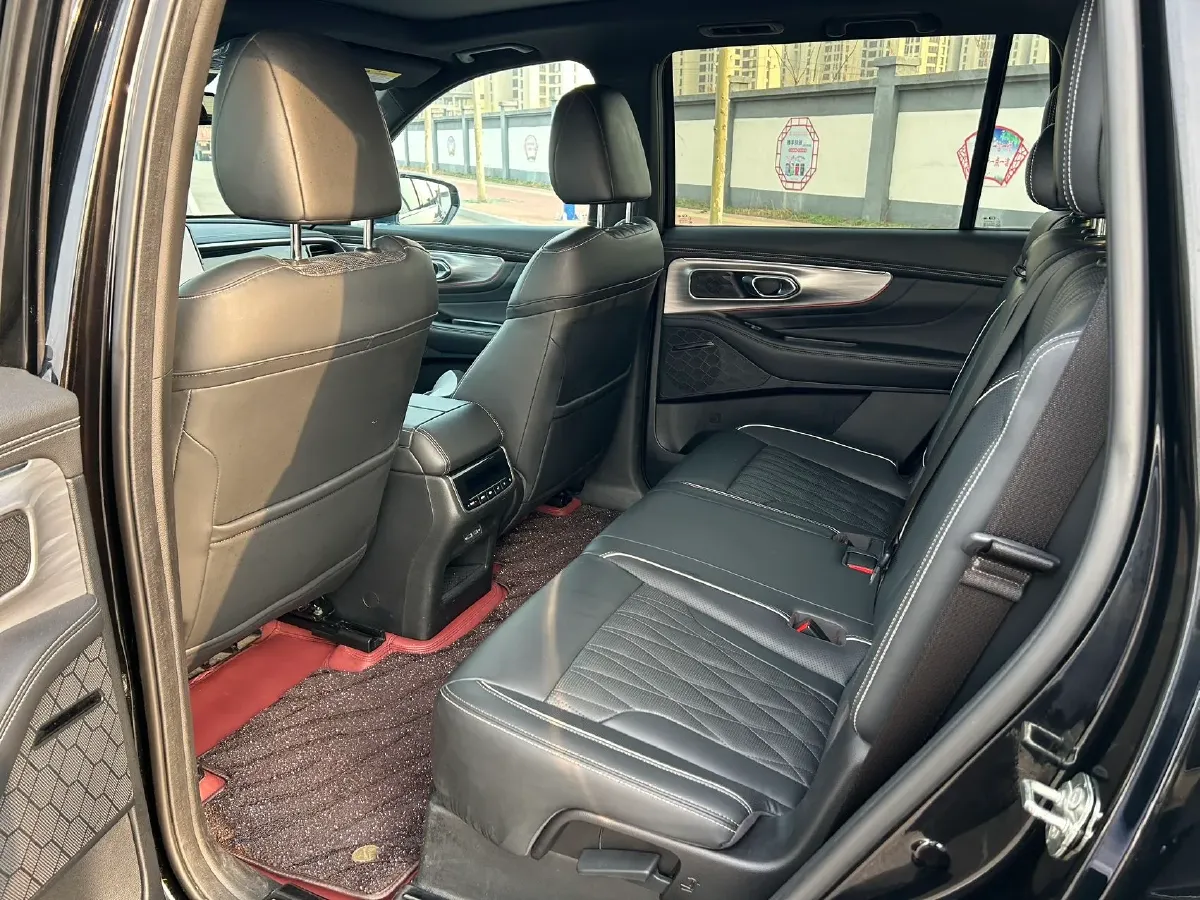 2022 GAC Trumpchi GS8 2.0T 252HP L4 8AT,autocango,china used car exporter,china ev exporter,chinese used car exporter,chinese used ev exporter