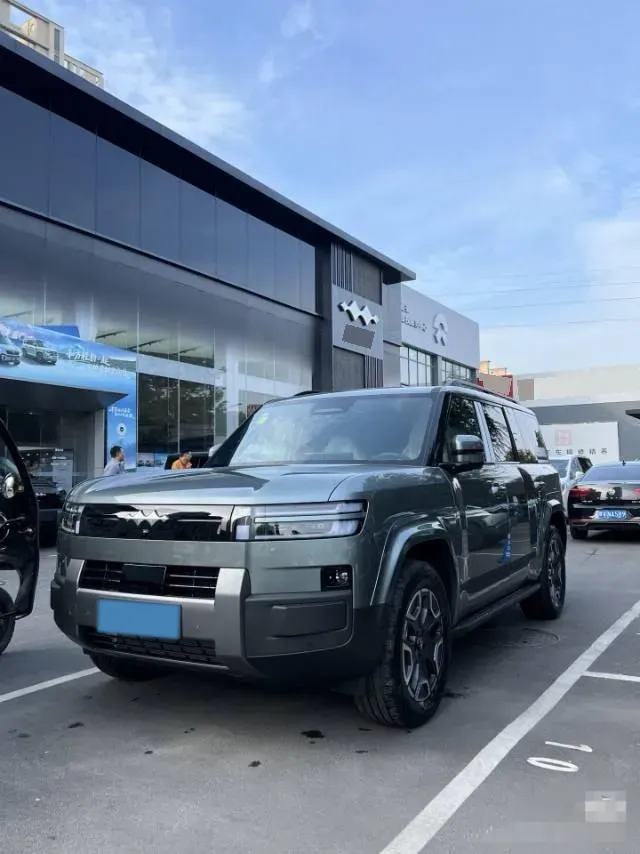 2025 FangChengBao Tai 7 1.5T 156HP L4 E-CVT PHEV,autocango,china used car exporter,china ev exporter,chinese used car exporter,chinese used ev exporter