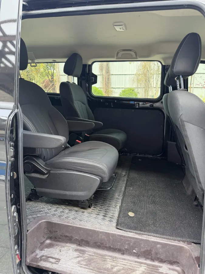 2025 BAW RuiSheng Trump M7 2.0L 144HP L4 5MT,autocango,china used car exporter,china ev exporter,chinese used car exporter,chinese used ev exporter