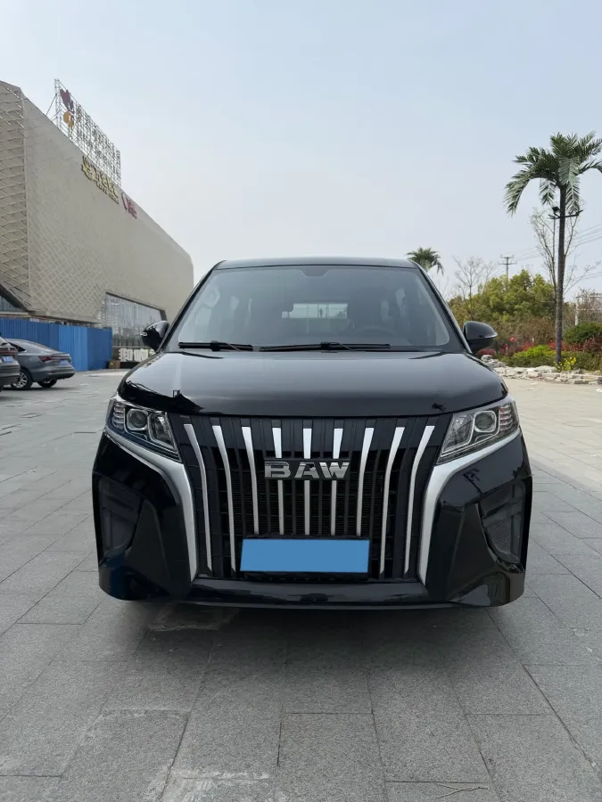 2025 BAW RuiSheng Trump M7 2.0L 144HP L4 5MT,autocango,china used car exporter,china ev exporter,chinese used car exporter,chinese used ev exporter