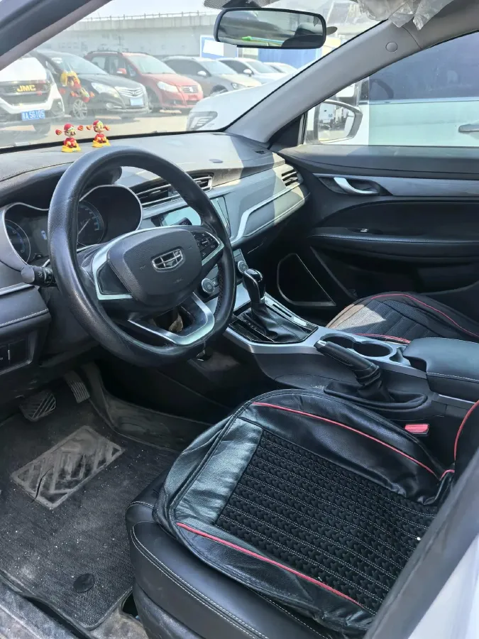 2021 BaoJun 530 1.5T 147HP L4 CVT,autocango,china used car exporter,china ev exporter,chinese used car exporter,chinese used ev exporter