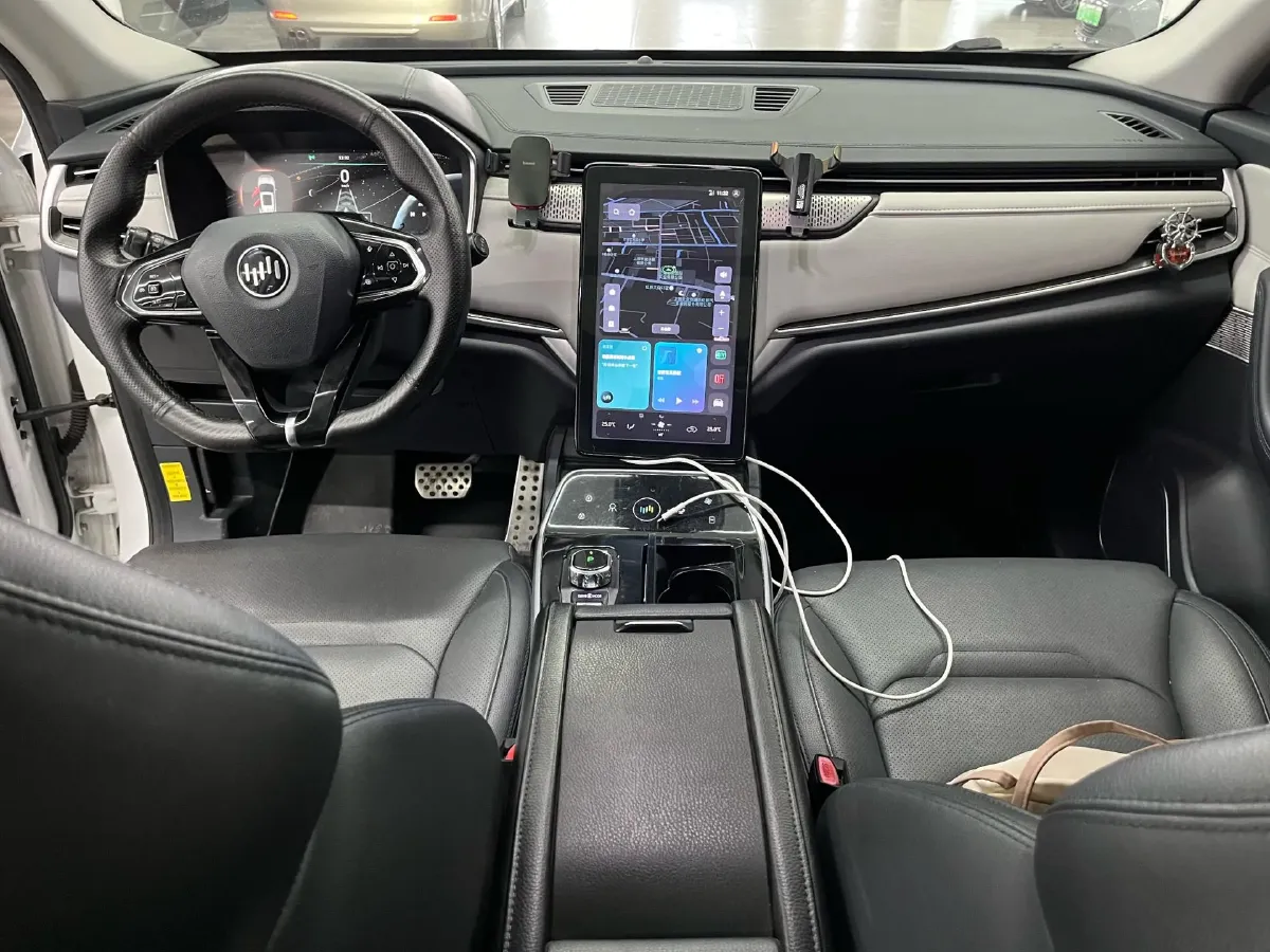 2019 Weltmeister EX5 BEV 52.56KWH,autocango,china used car exporter,china ev exporter,chinese used car exporter,chinese used ev exporter